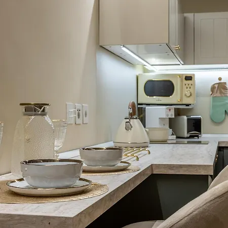 Appartement Stylish Monolocale à Milan Extérieur photo